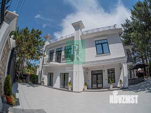 Коттедж 624м², 4-этажный, участок 27 сот.  