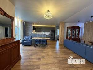 Дом 179м², 2-этажный, участок 3 сот.  