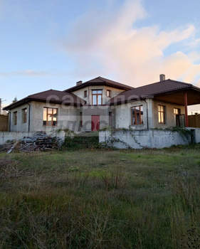 Дом 300м², 2-этажный, участок 16 сот.  