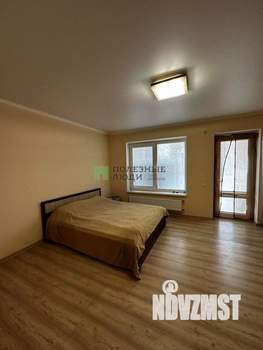 Дом 204м², 2-этажный, участок 5 сот.  