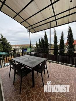 Дом 204м², 2-этажный, участок 5 сот.  