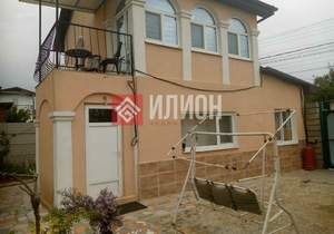 Дом 68м², 2-этажный, участок 4 сот.  