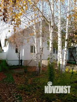 Дом 120м&sup2;, 2-этажный, участок 8 сот.  