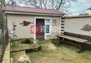 Дом 120м², 2-этажный, участок 9 сот.  