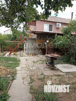 Дом 36м², 2-этажный, участок 4 сот.  