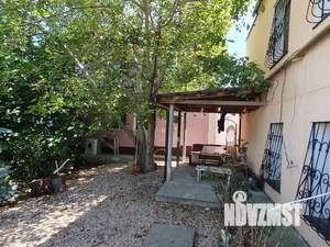 Дом 220м², 2-этажный, участок 6 сот.  