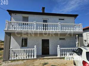 Дом 153м², 2-этажный, участок 4 сот.  