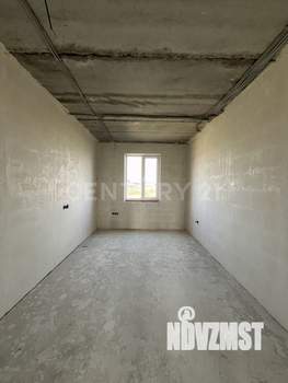 Коттедж 300м², 2-этажный, участок 8 сот.  