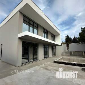 Дом 212м², 2-этажный, участок 5 сот.  