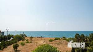 Дом 414м², 3-этажный, участок 8 сот.  