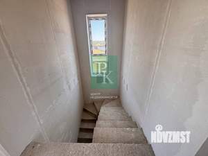 Дом 130м&sup2;, 2-этажный, участок 4 сот.  