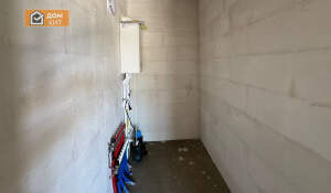 Дом 100м&sup2;, 1-этажный, участок 4 сот.  