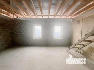 Дом 203м², 2-этажный, участок 10 сот.  