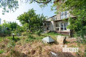 Дом 100м², 3-этажный, участок 6 сот.  