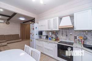 Дом 214м², 2-этажный, участок 9 сот.  