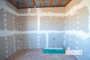 Дом 112м², 2-этажный, участок 4 сот.  