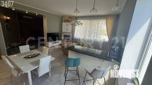 Дом 200м², 2-этажный, участок 6 сот.  