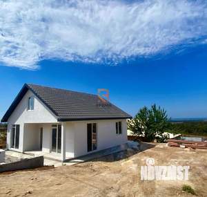 Дом 120м&sup2;, 2-этажный, участок 4 сот.  