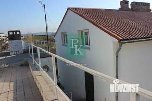 Дом 263м&sup2;, 3-этажный, участок 3 сот.  