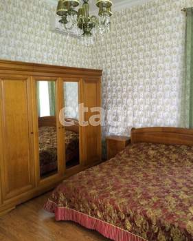 Дом 525м², 3-этажный, участок 25 сот.  