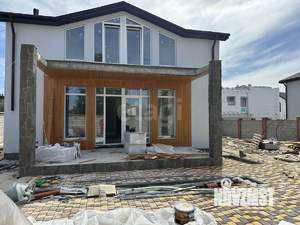 Дом 142м², 2-этажный, участок 5 сот.  