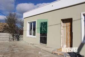 Дом 208м², 2-этажный, участок 4 сот.  