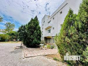 Дача 887м², 3-этажный, участок 12 сот.  