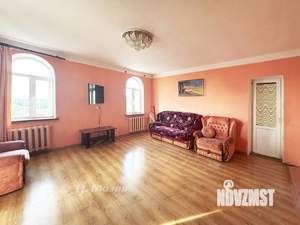 Дом 500м², 3-этажный, участок 13 сот.  