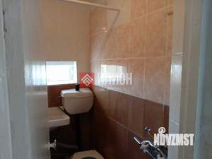 Дом 100м&sup2;, 2-этажный, участок 5 сот.  