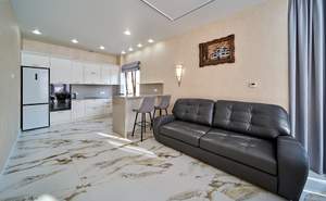 Дом 286м&sup2;, 2-этажный, участок 5 сот.  