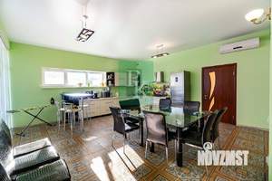 Дом 389м², 2-этажный, участок 16 сот.  