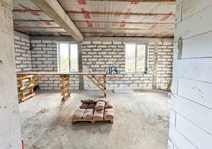 Дом 110м&sup2;, 1-этажный, участок 4 сот.  