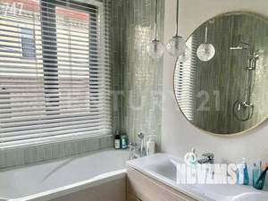 Дом 90м², 2-этажный, участок 1 сот.  