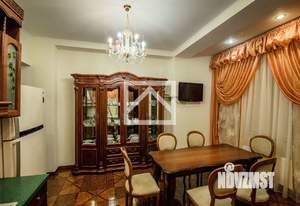 Дом 266м², 3-этажный, участок 20 сот.  