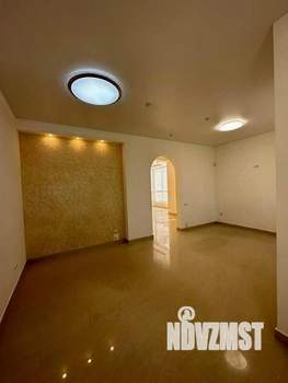 Дом 120м², 2-этажный, участок 4 сот.  