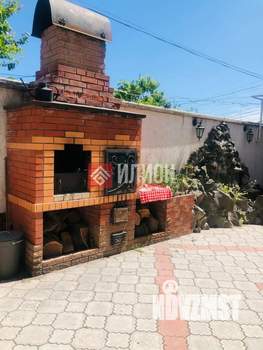 Дом 198м², 2-этажный, участок 2 сот.  