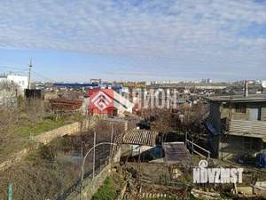 Дом 100м&sup2;, 2-этажный, участок 5 сот.  