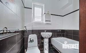 Дом 160м², 2-этажный, участок 4 сот.  
