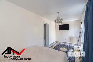 Дом 220м², 2-этажный, участок 5 сот.  