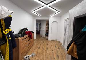 Дом 188м², 2-этажный, участок 6 сот.  