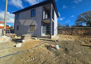 Дом 180м², 2-этажный, участок 4 сот.  