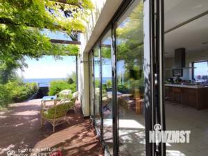 Дом 750м&sup2;, 2-этажный, участок 10 сот.  