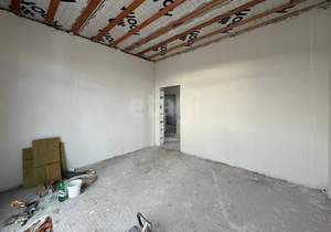 Дом 200м&sup2;, 2-этажный, участок 4 сот.  