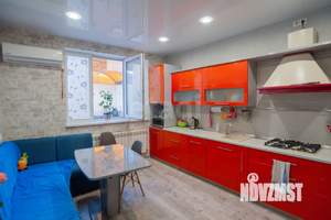 Дом 186м², 2-этажный, участок 4 сот.  