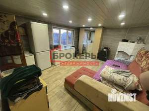 Дом 60м², 2-этажный, участок 8 сот.  