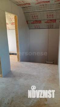 Дом 72м&sup2;, 2-этажный, участок 6 сот.  