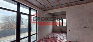 Дом 180м², 2-этажный, участок 4 сот.  