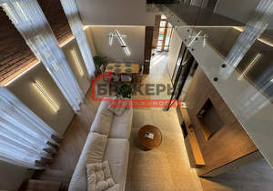 Дом 187м², 2-этажный, участок 5 сот.  