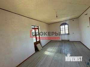 Дом 147м&sup2;, 3-этажный, участок 5 сот.  