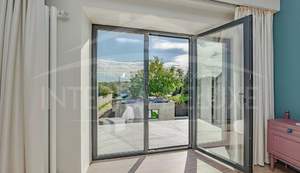 Дом 200м², 2-этажный, участок 6 сот.  